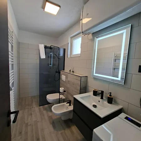 Apartment Laganis